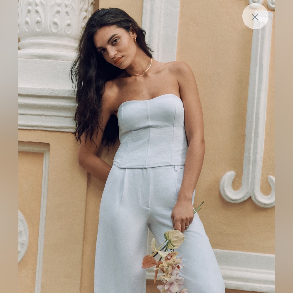A&F Strapless Premium Crepe Corset Set Top (white)